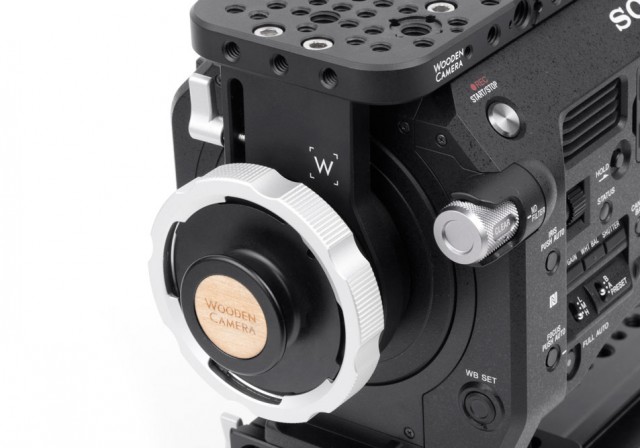 Wooden Camera FS7 PL-Mount 02